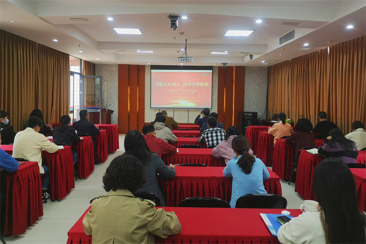 集團公司黨委開展“葆百年合作初心、喜迎黨的二十大”10月主題黨日活動 (1)(1).jpg